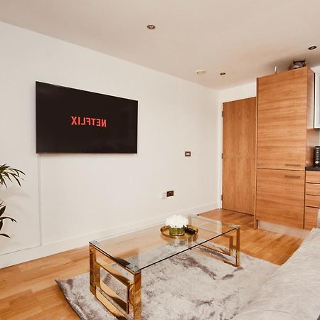King Deluxe City Apt Large Balcony& Free Parking! Leeds (West Yorkshire) Exterior foto