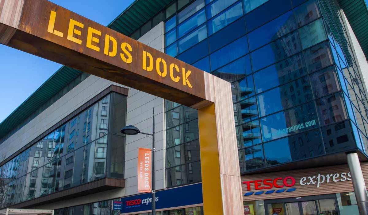 King Deluxe City Apt Large Balcony& Free Parking! Leeds (West Yorkshire) Exterior foto