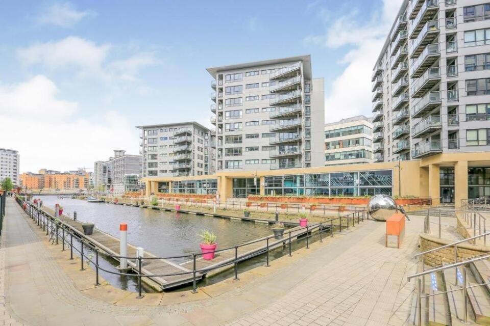 King Deluxe City Apt Large Balcony& Free Parking! Leeds (West Yorkshire) Exterior foto