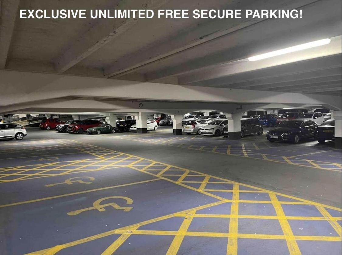 King Deluxe City Apt Large Balcony& Free Parking! Leeds (West Yorkshire) Exterior foto